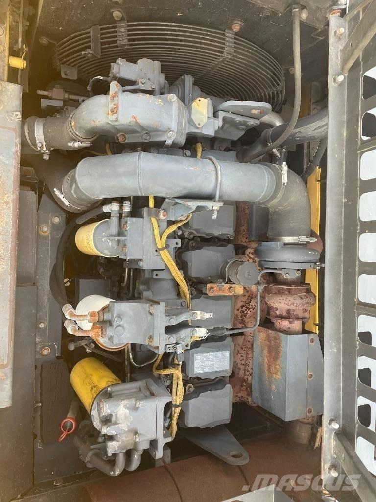 Komatsu PC 400-8 Raupenbagger