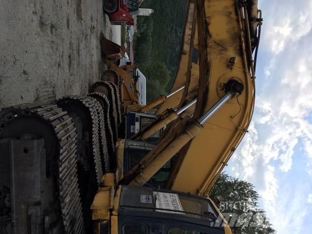 Komatsu 450 Raupenbagger