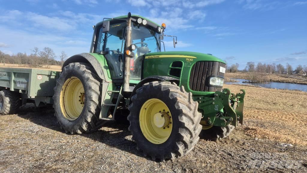 John Deere 7530 Traktoren