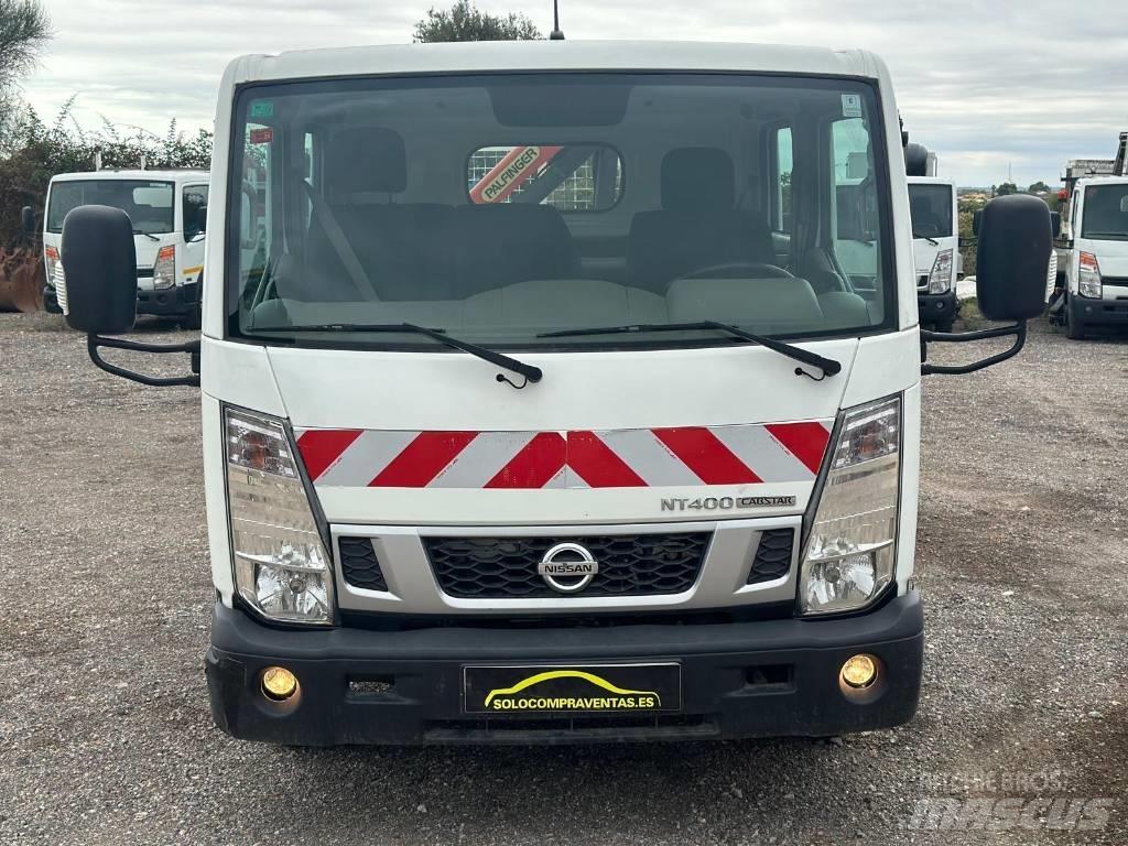Nissan NT 400 Pickup/Pritschenwagen