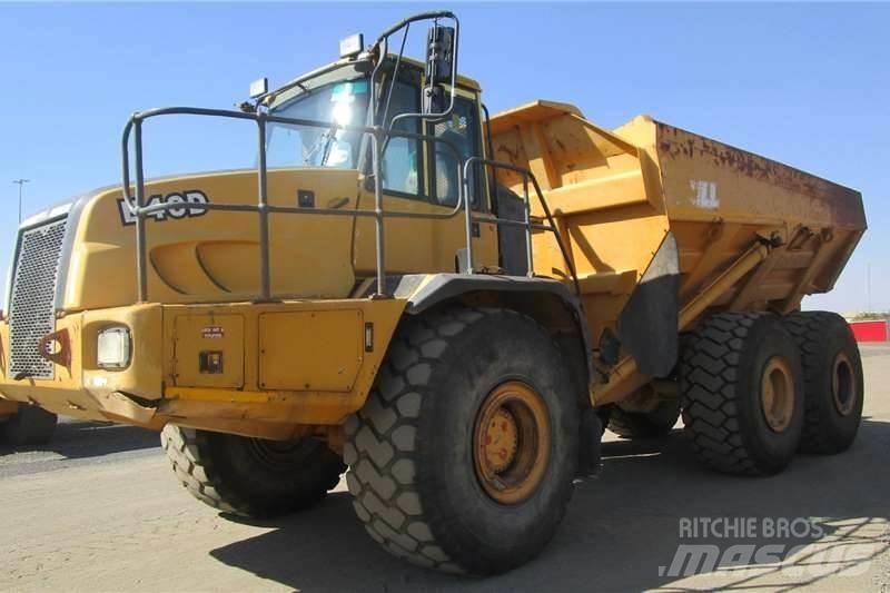 Bell B40D Dumper - Knickgelenk