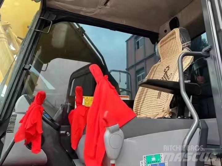 Komatsu PC 200 Raupenbagger
