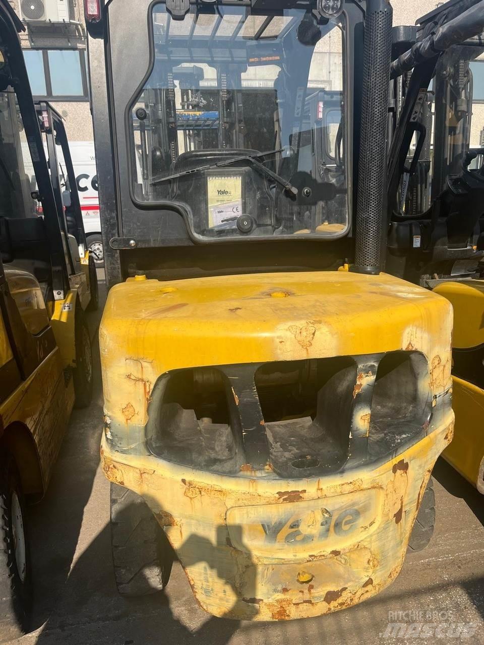 Yale GDP35VX Diesel heftrucks
