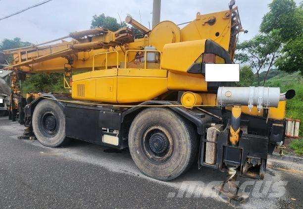 Kobelco RK 250-3 Ruwterrein kranen