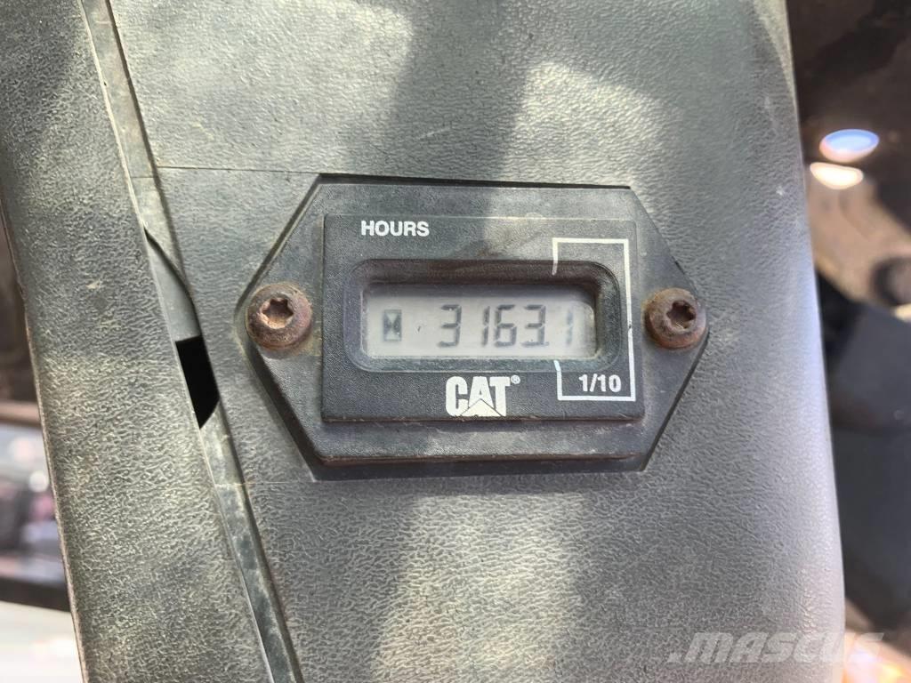 CAT 277 Kompaktlader
