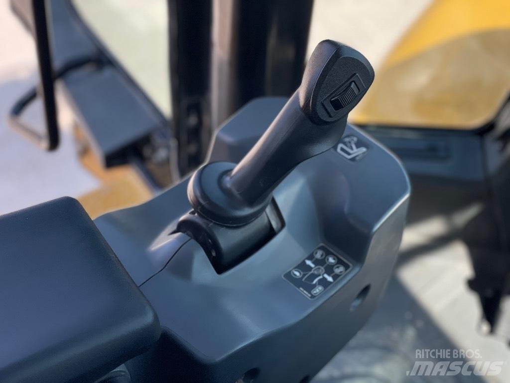 CAT 966M XE Radlader