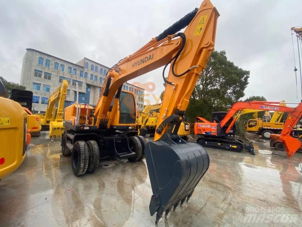 Hyundai 150W-9 Mobilbagger