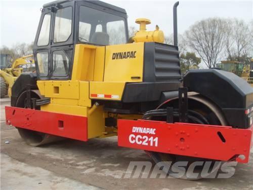 Dynapac CC211 Tandemwalzen