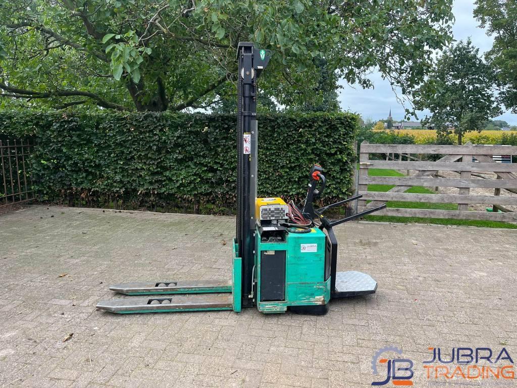 Mitsubishi SB12V Gabelstapler mit Fahrerstand