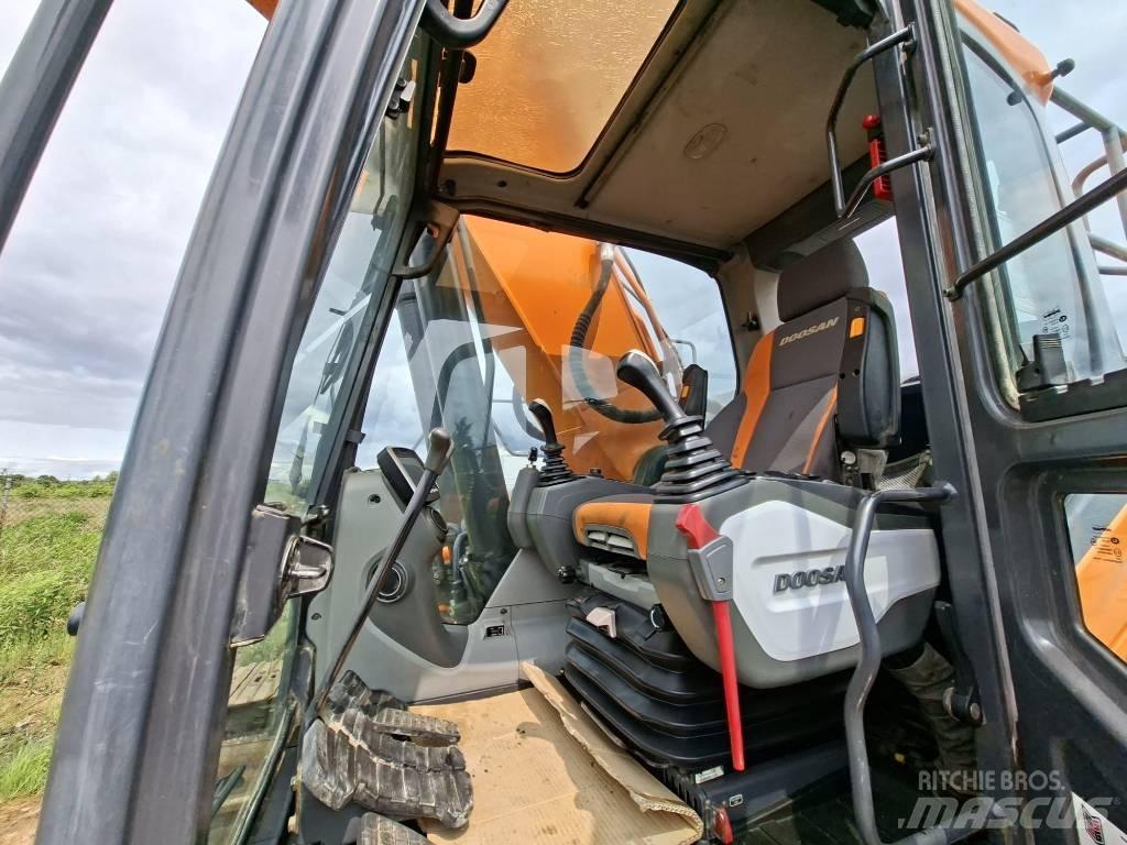 Doosan DX 300 LC-5 Raupenbagger