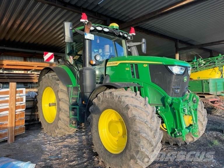 John Deere 6R 250 Traktoren
