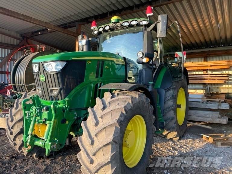 John Deere 6R 250 Traktoren