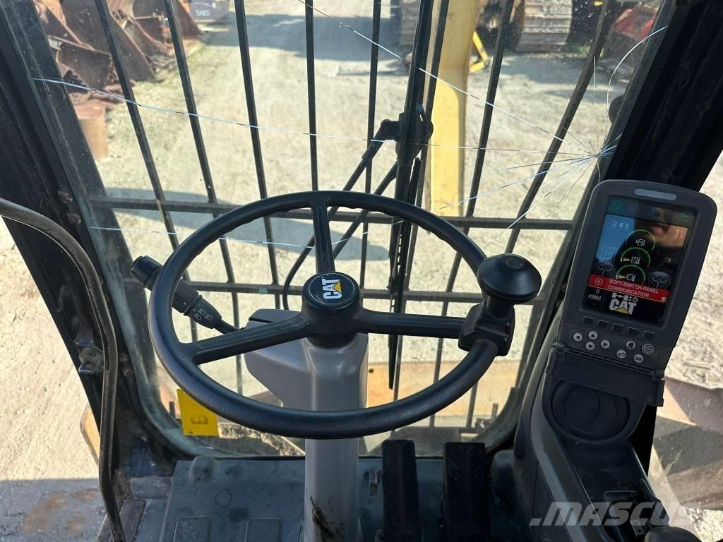 CAT M 318 D MH Materialumschlag