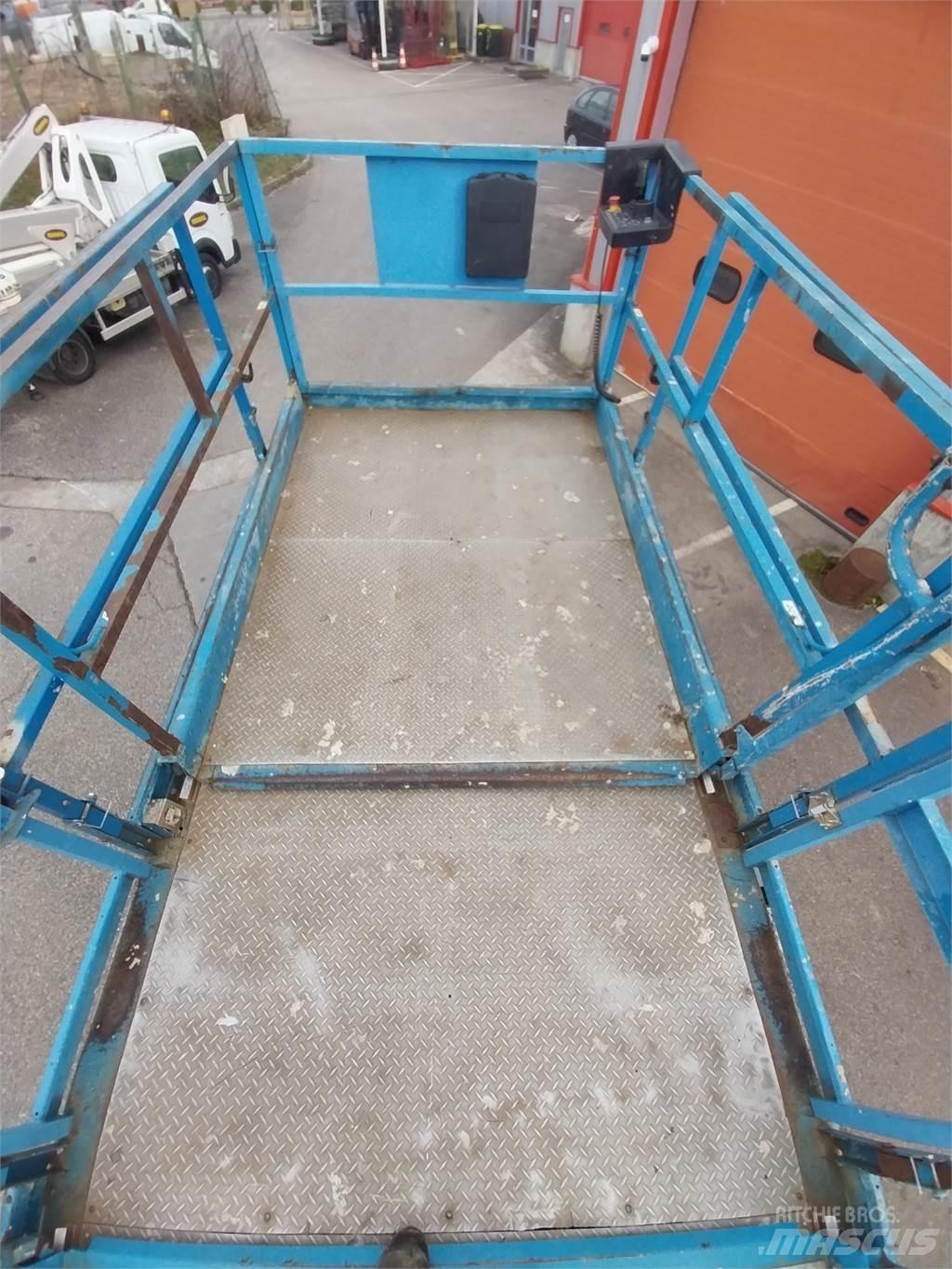 Genie GS5390RT Scheren-Arbeitsbühnen