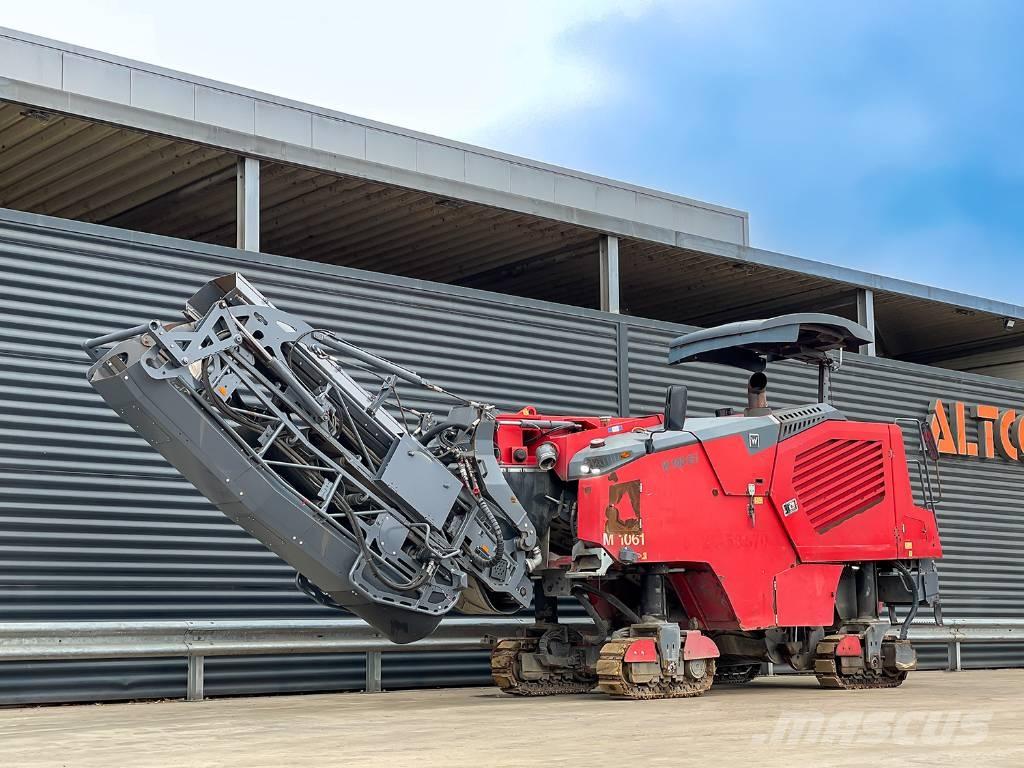 Wirtgen W 100 CFI Asphaltfräsen