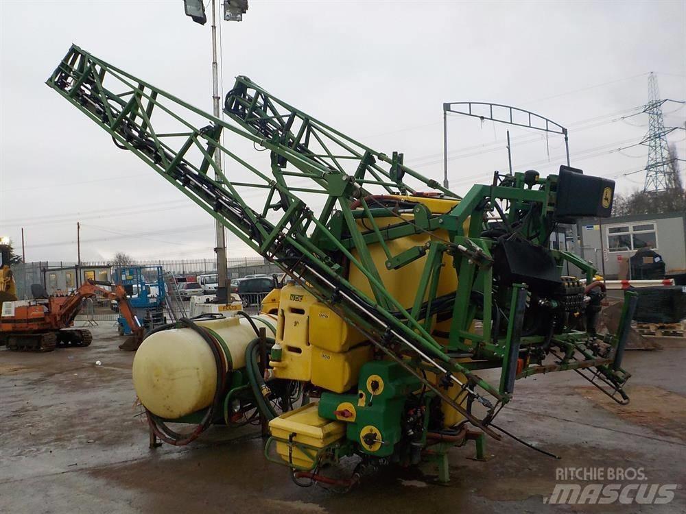 John Deere 510 Anhängespritzen