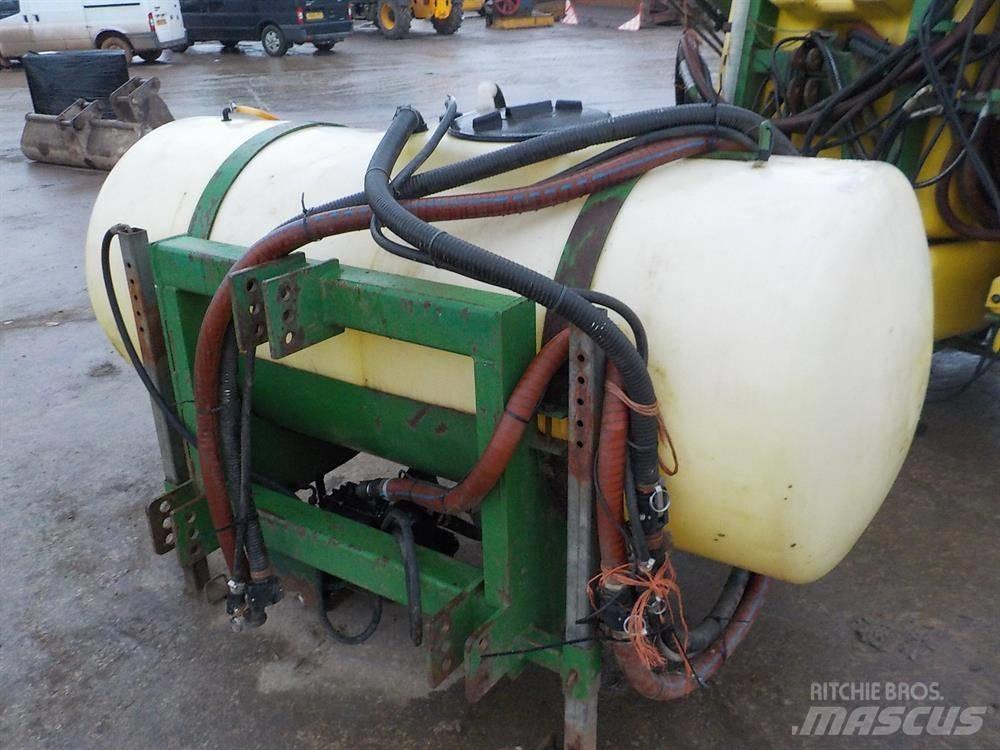 John Deere 510 Anhängespritzen