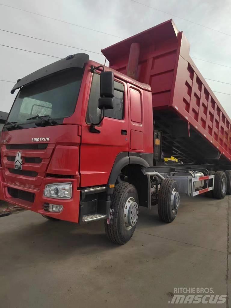 Howo 371 8x4 Kipper