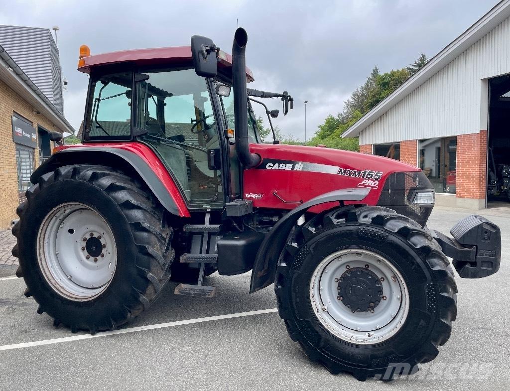 Case IH MXM 155 Pro Traktoren