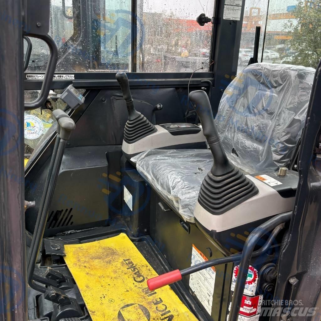 Komatsu PC 30MR Minibagger < 7t