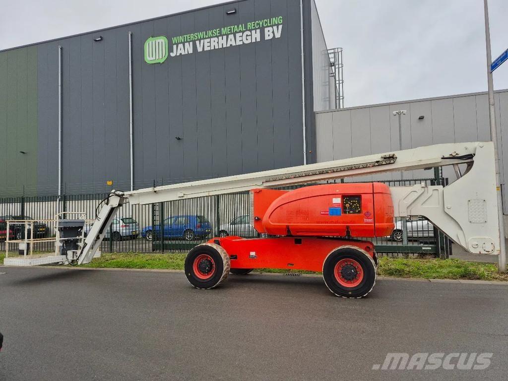 JLG 800aj Teleskopbühnen