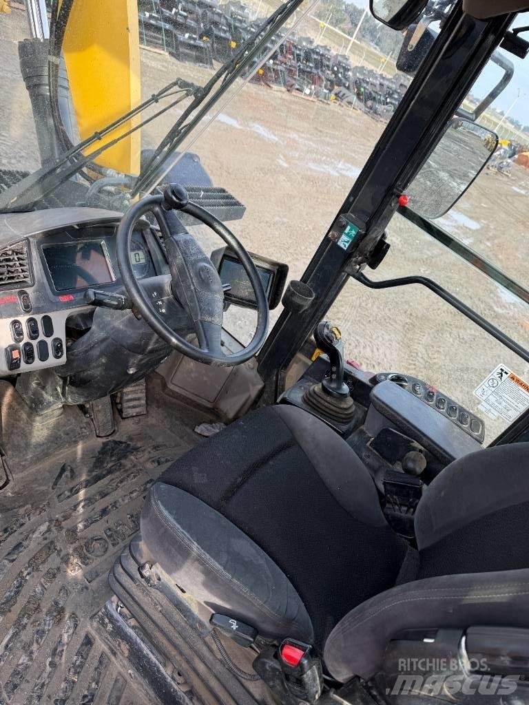 Komatsu WA320-8 Radlader