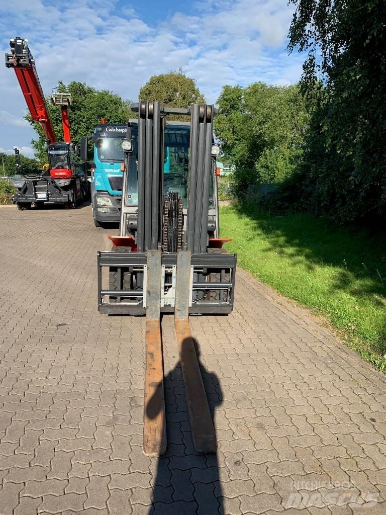 Nissan WG1F4F50Y Diesel heftrucks