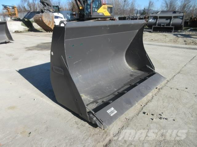 Volvo L20 Schaufeln