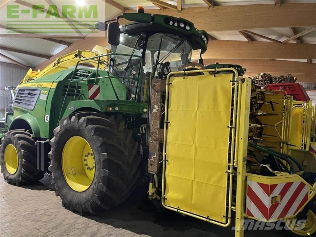 John Deere 9600 Selbstfahrende Häcksler