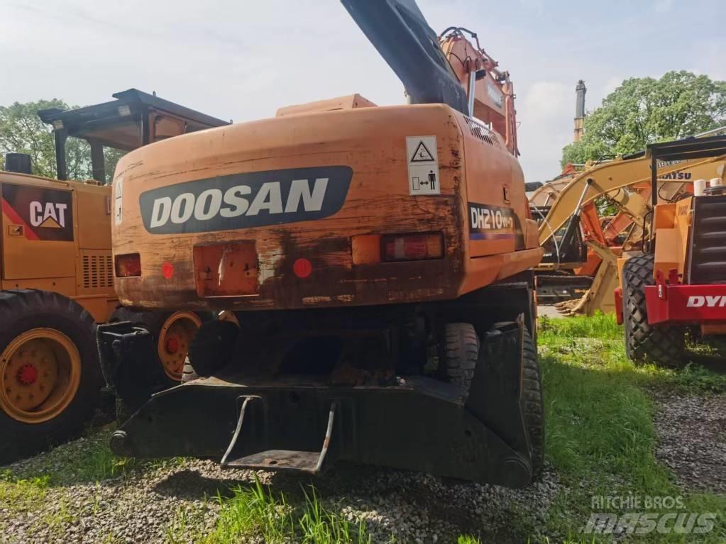 Doosan DH 210 W Mobilbagger