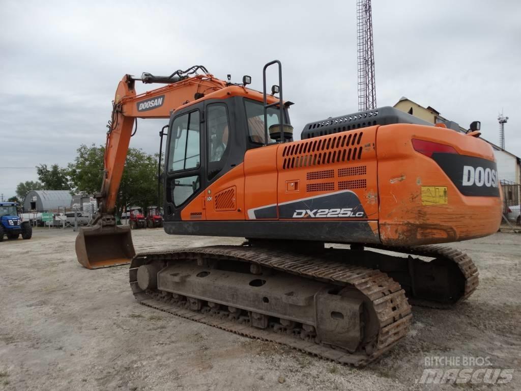 Doosan DX 225 LC-5 Raupenbagger
