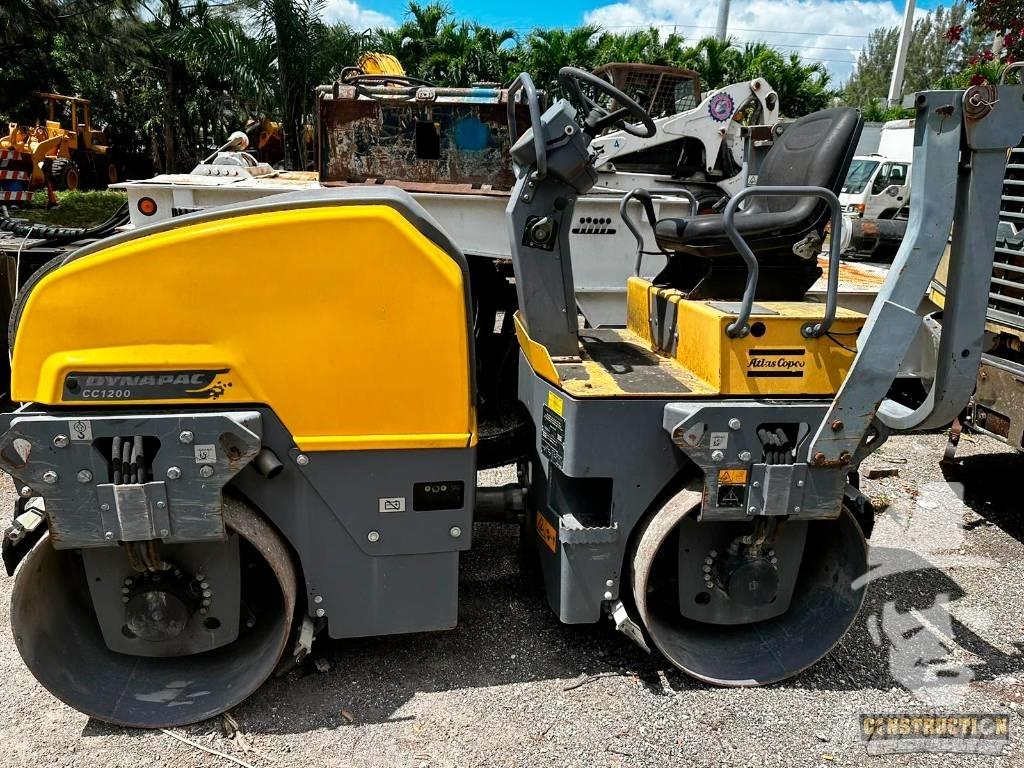 Dynapac CC 1200 Tandemwalzen