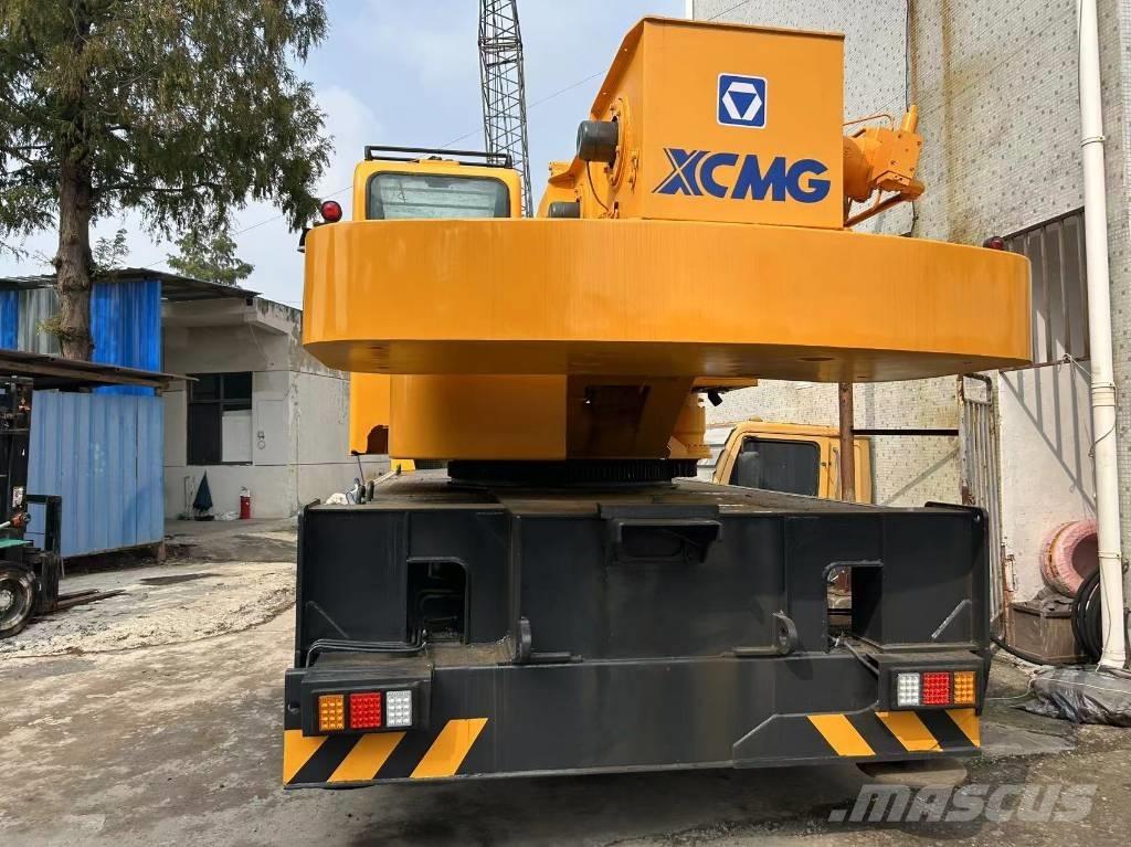 XCMG QY 25 K5D Kranen voor alle terreinen