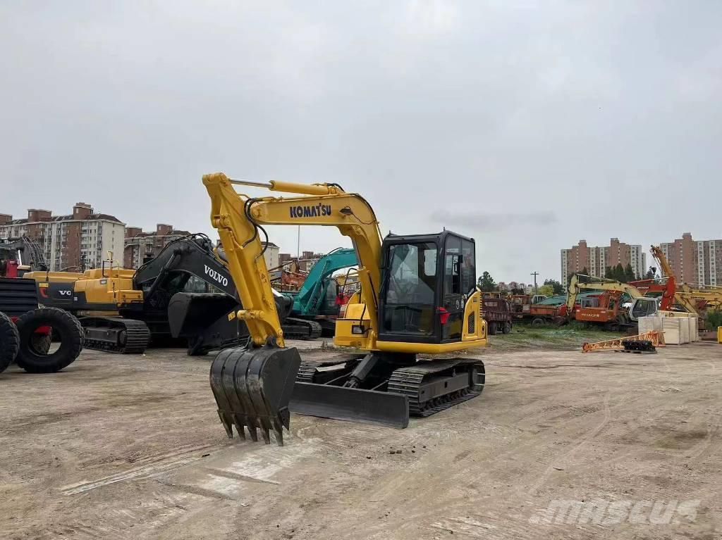 Komatsu PC70-8 Midibagger  7t - 12t