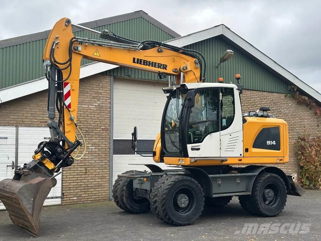 Liebherr A914 Mobilbagger