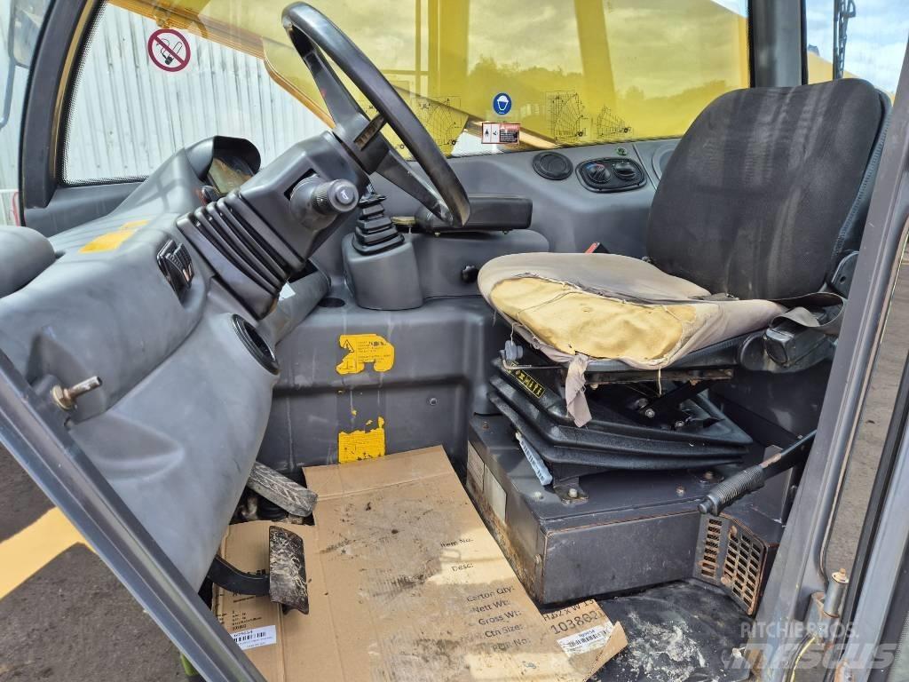 New Holland LM 1333 Teleskoplader