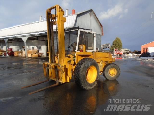 JCB 930-4 Gelenkteleskoparbeitsbühnen