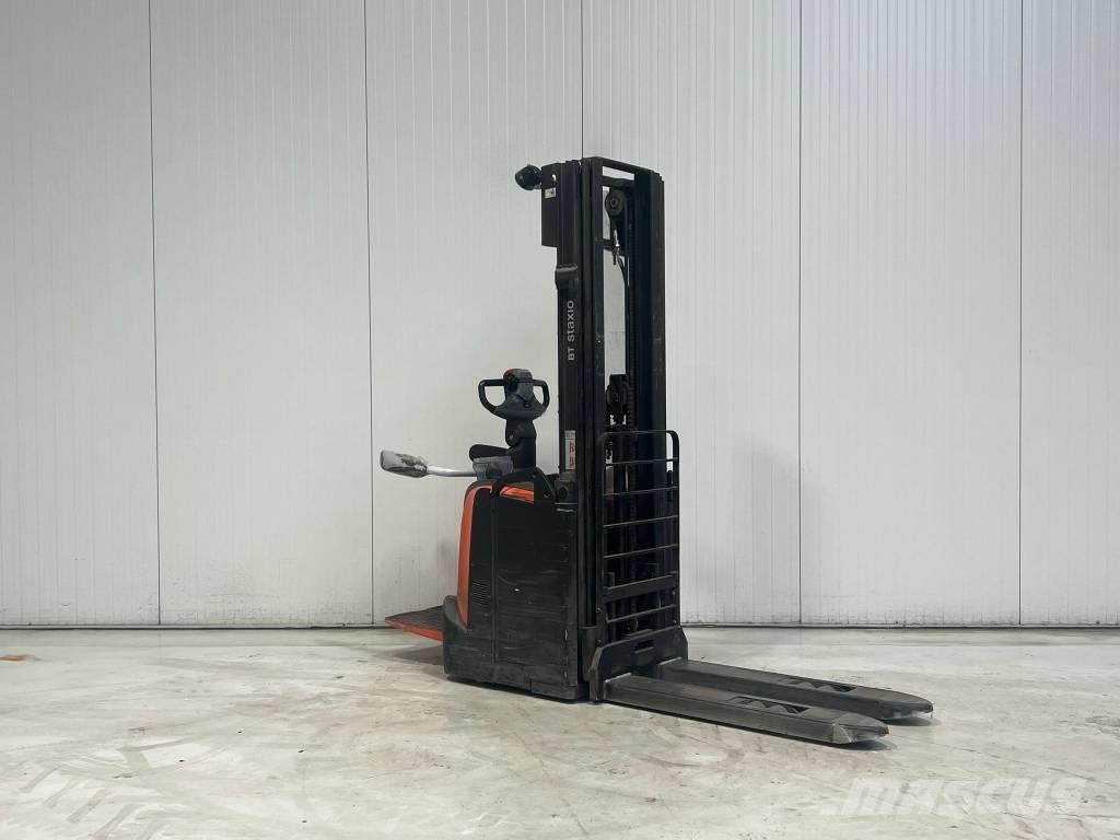 BT SPE120 Zelfrijdende stapelaars