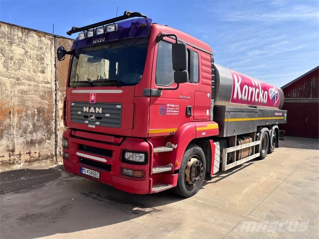 MAN TGA 26.440 6X2 Tankwagen