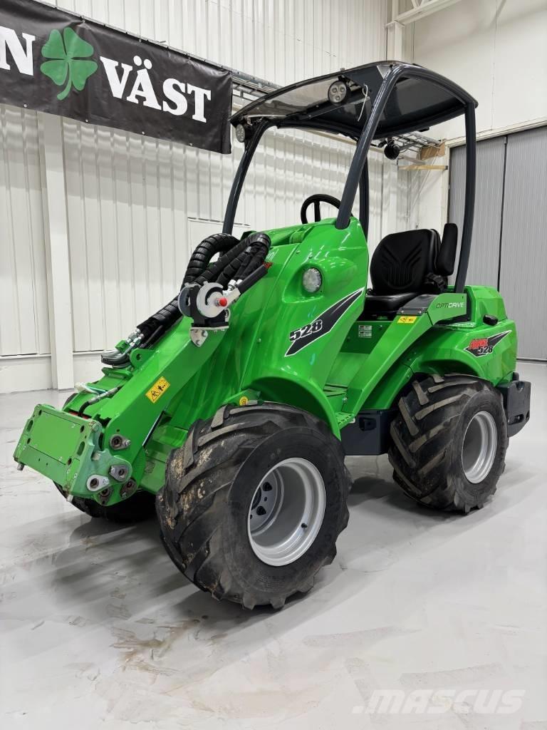 Avant 528 Multifunktionslader