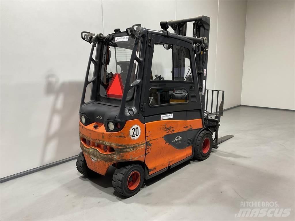 Linde E30/600-02 Elektrische heftrucks