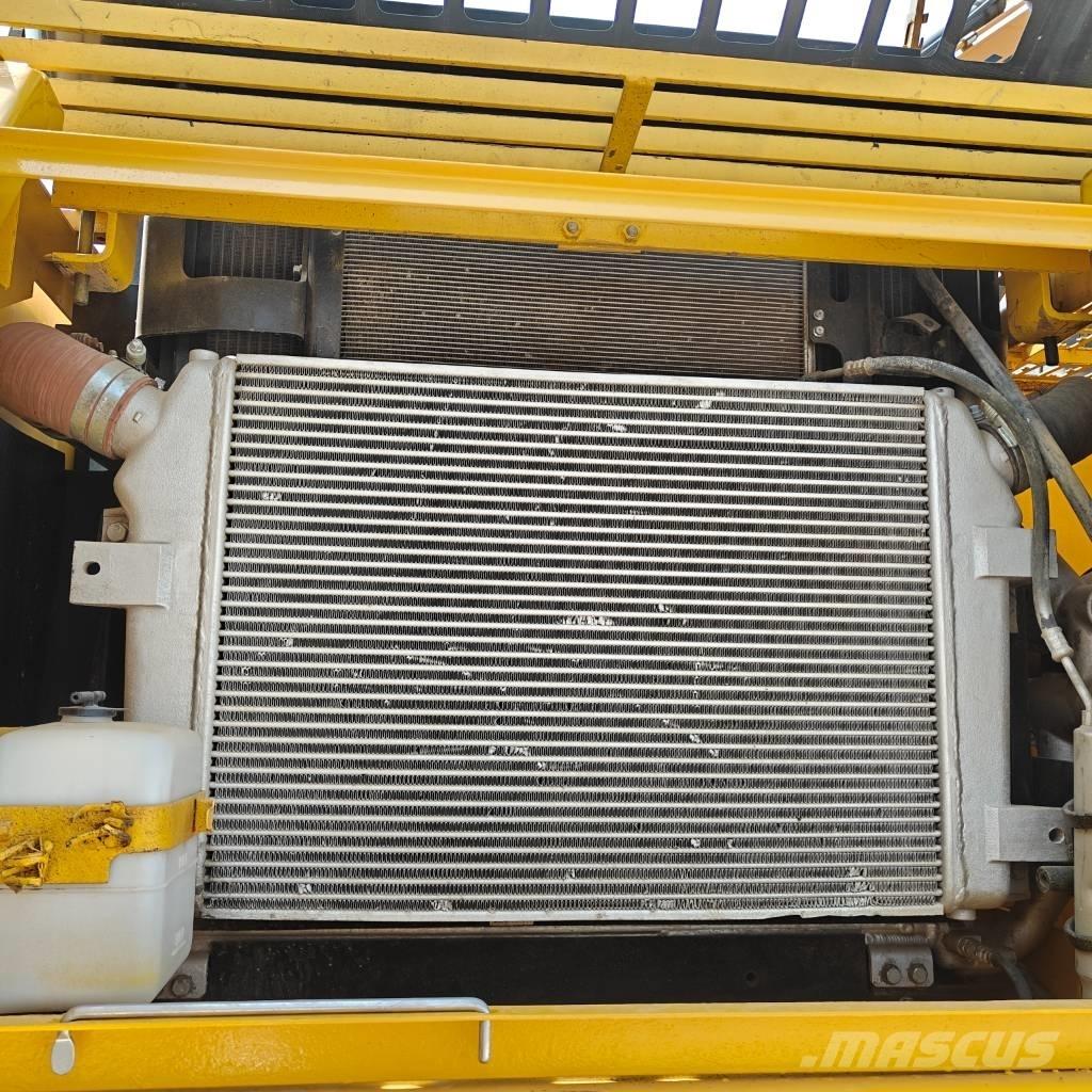 Komatsu 360-7 Raupenbagger