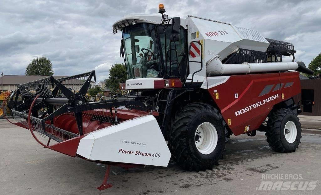 Rostselmash Nova 330 Mähdrescher