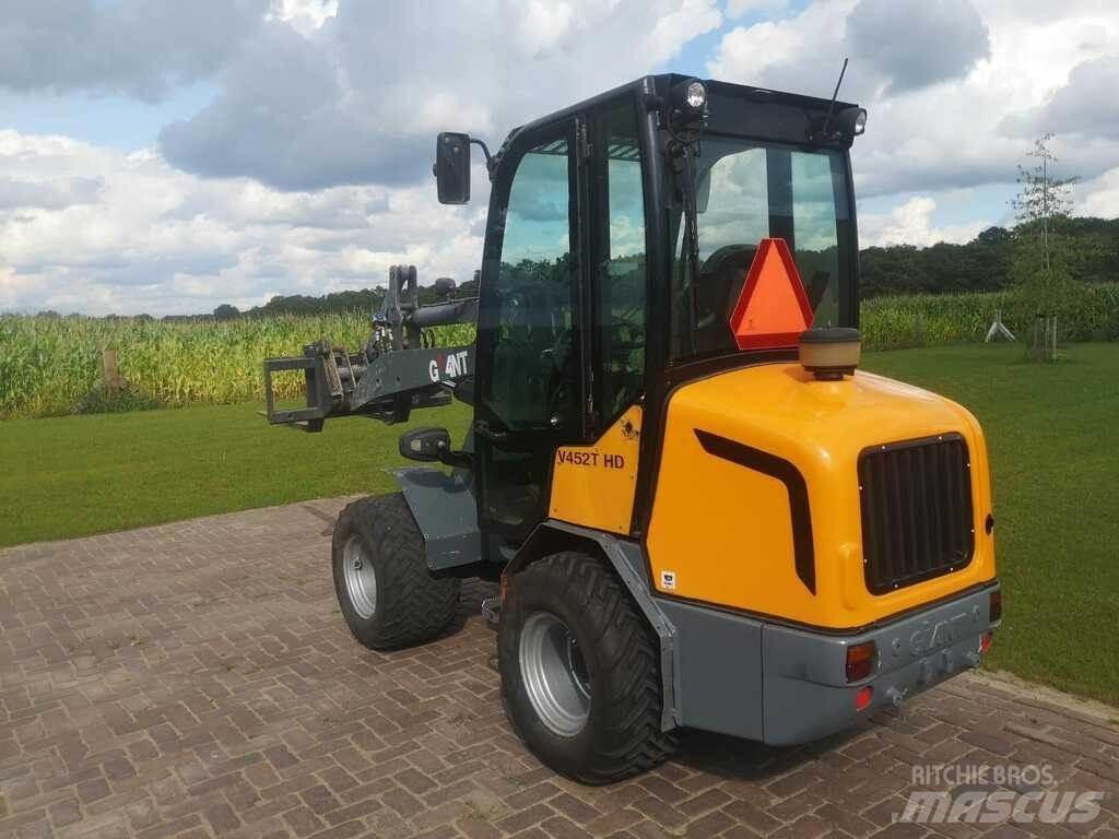 GiANT V 452 T HD Radlader