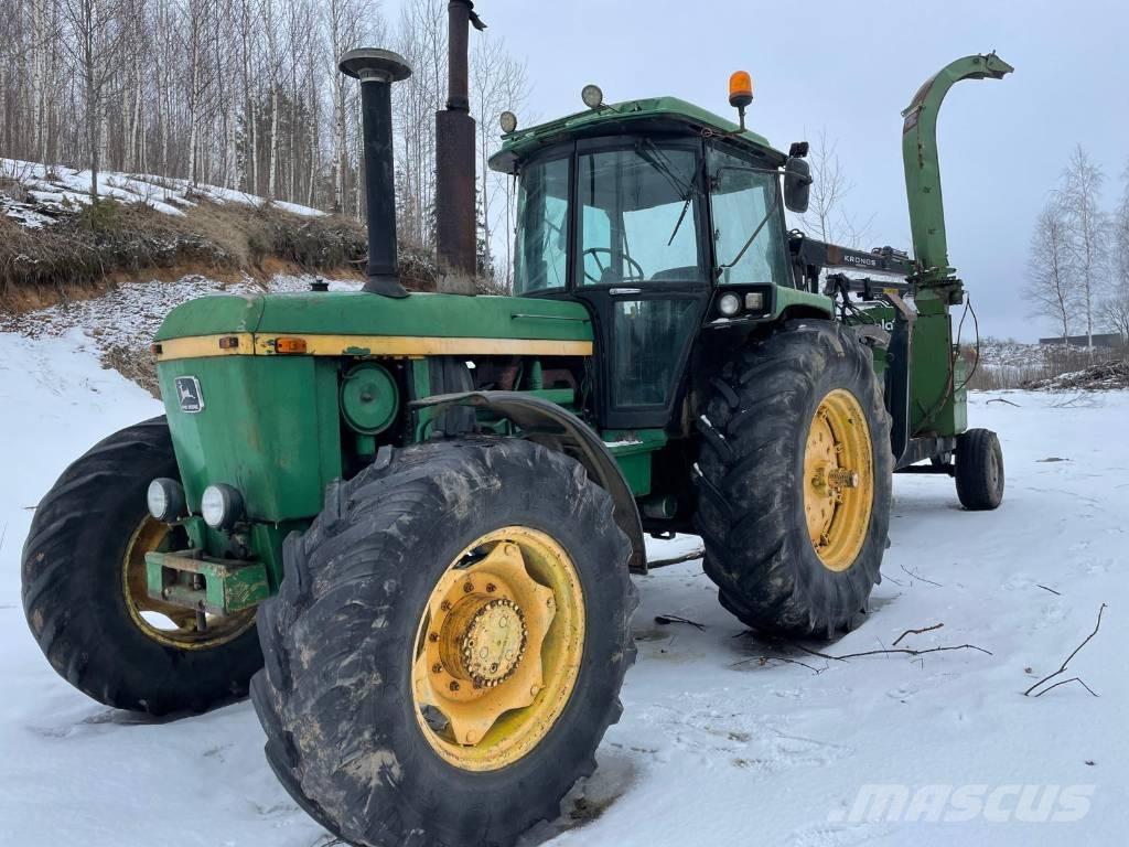 John Deere 4240 S Traktoren
