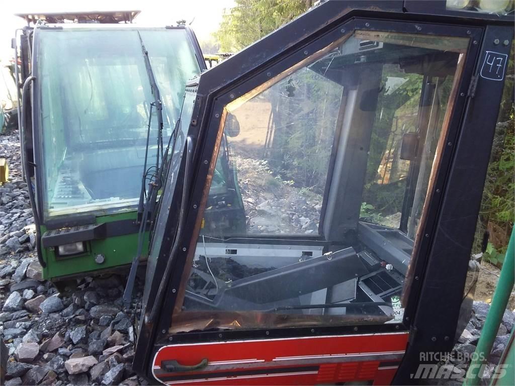 Valmet 901 Kabinen