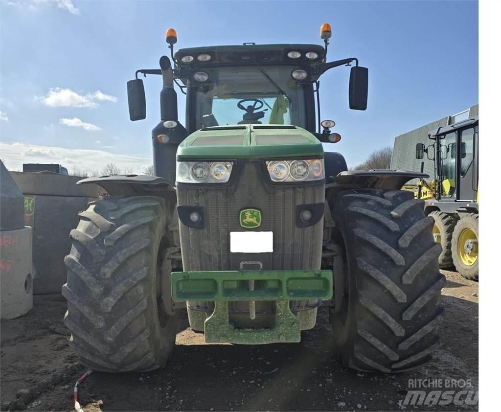 John Deere 8370R Traktoren