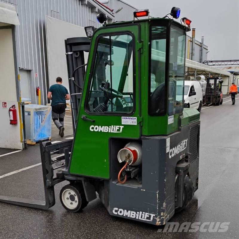 Combilift CB 2500 Vierwegestapler