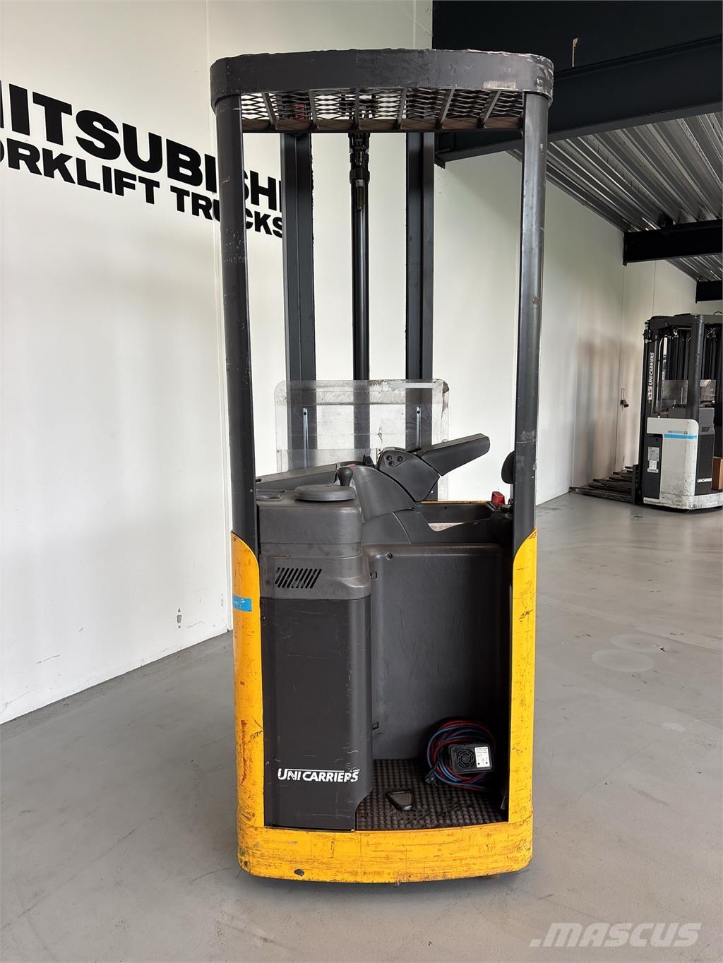 Atlet A160 Zelfrijdende stapelaars