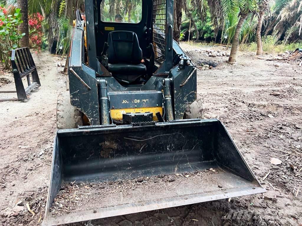 John Deere 312 Kompaktlader